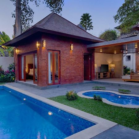 Mas Ubud Villa By Sanga Sanga Hospitality ภายนอก รูปภาพ